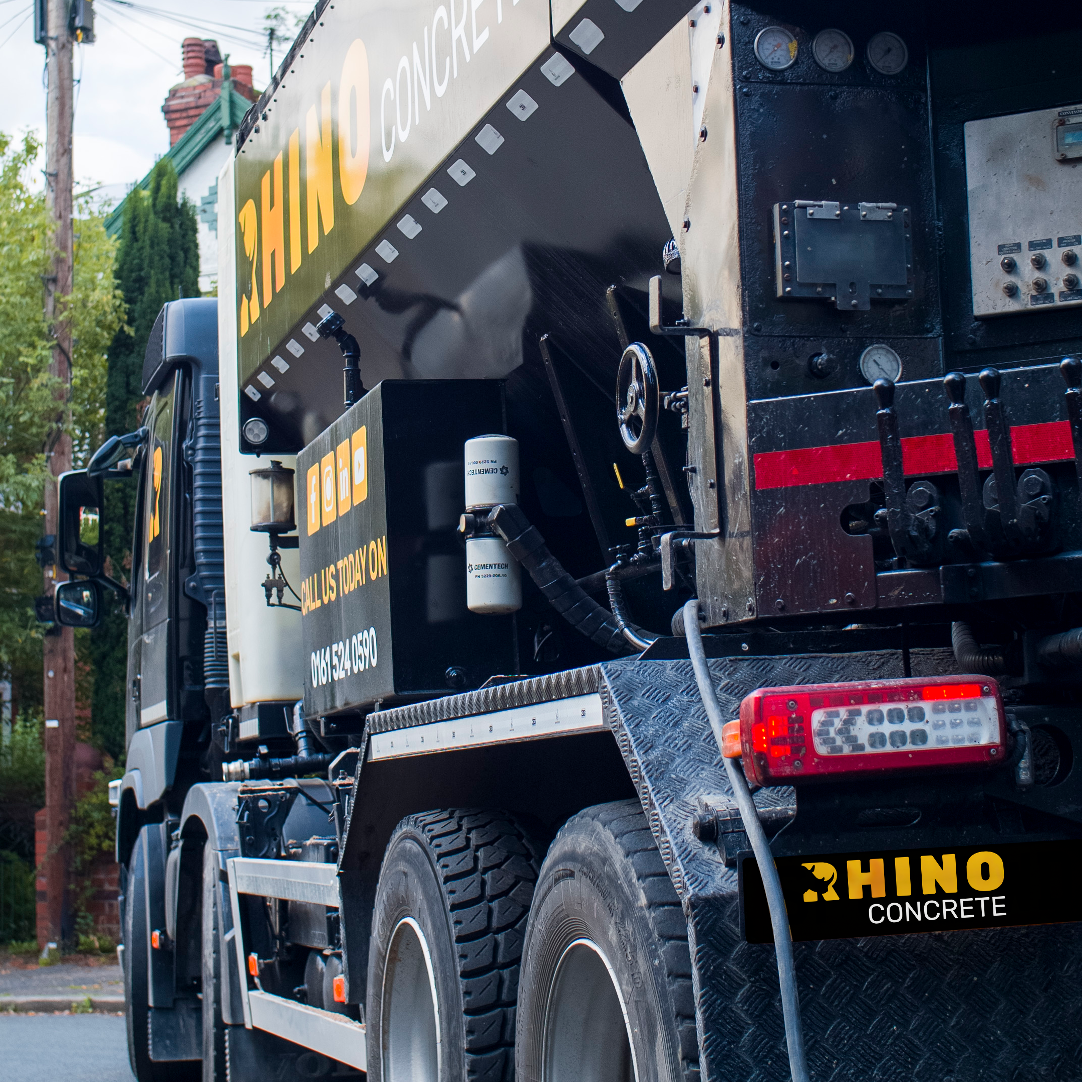 Volumetric or Drum Mixer? A Guide to Concrete